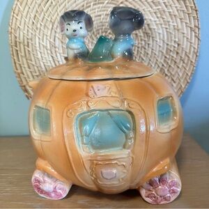 Vintage Brush W32 McCoy Cinderella Pumpkin Coach Ceramic Cookie Jar